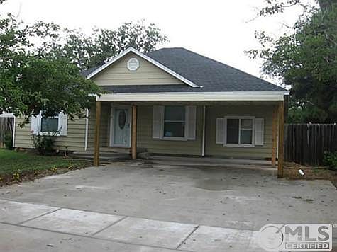 1st image of 2426 Palm St
