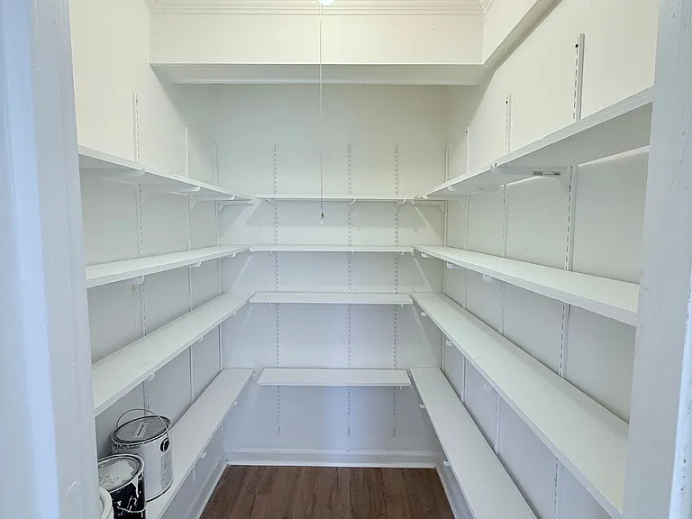 5042 Alrose Ave — Photo 13