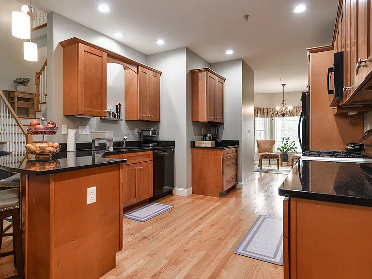 41 Garett Way #41 — Photo 12