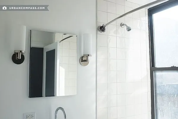 Rented by Compass | media 23