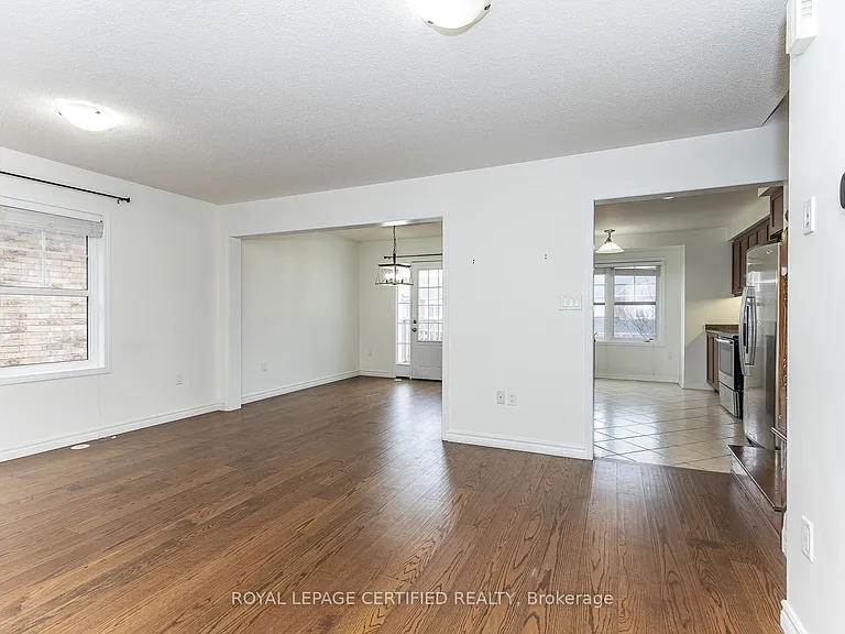 561 Speyer Cir — Photo 8