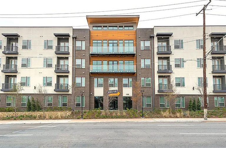 Haskell Flats — Photo 2