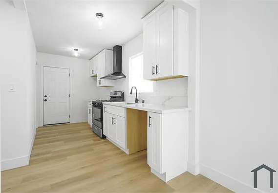 4555 Acacia Ave — Photo 7