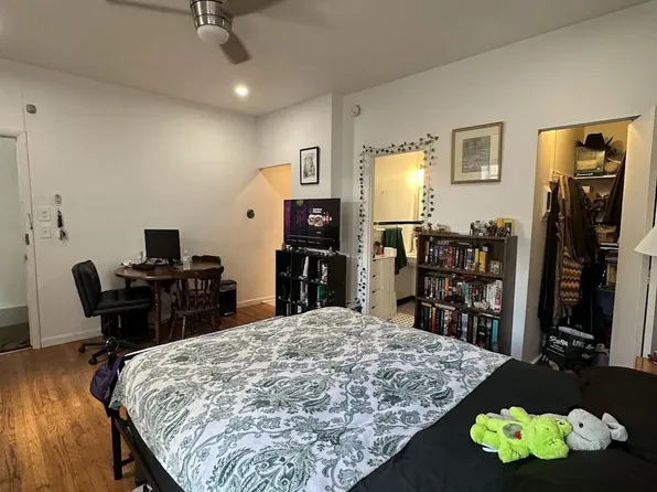 322 S 11th St APT 10, Philadelphia, PA 19107