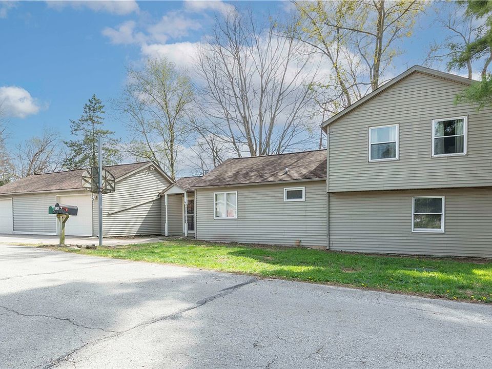 1st image of 1129 N Middle Dr