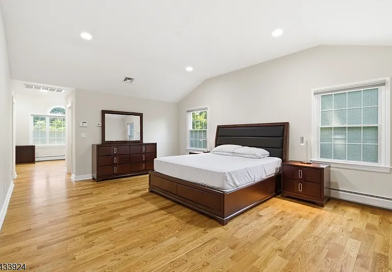 42 Spring Valley Rd — Photo 22