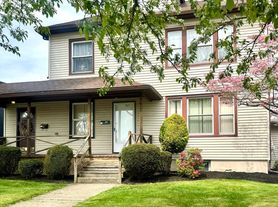 942 Wyoming Ave, Kingston, PA