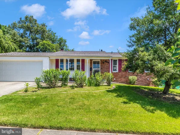 2704 Lackawanna Pl, Hyattsville, MD 20783