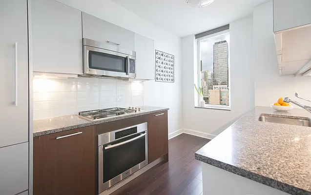 Sold by Owner | media 3