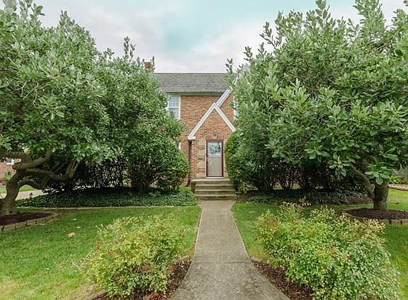 2nd image of 359 Ruth Ave