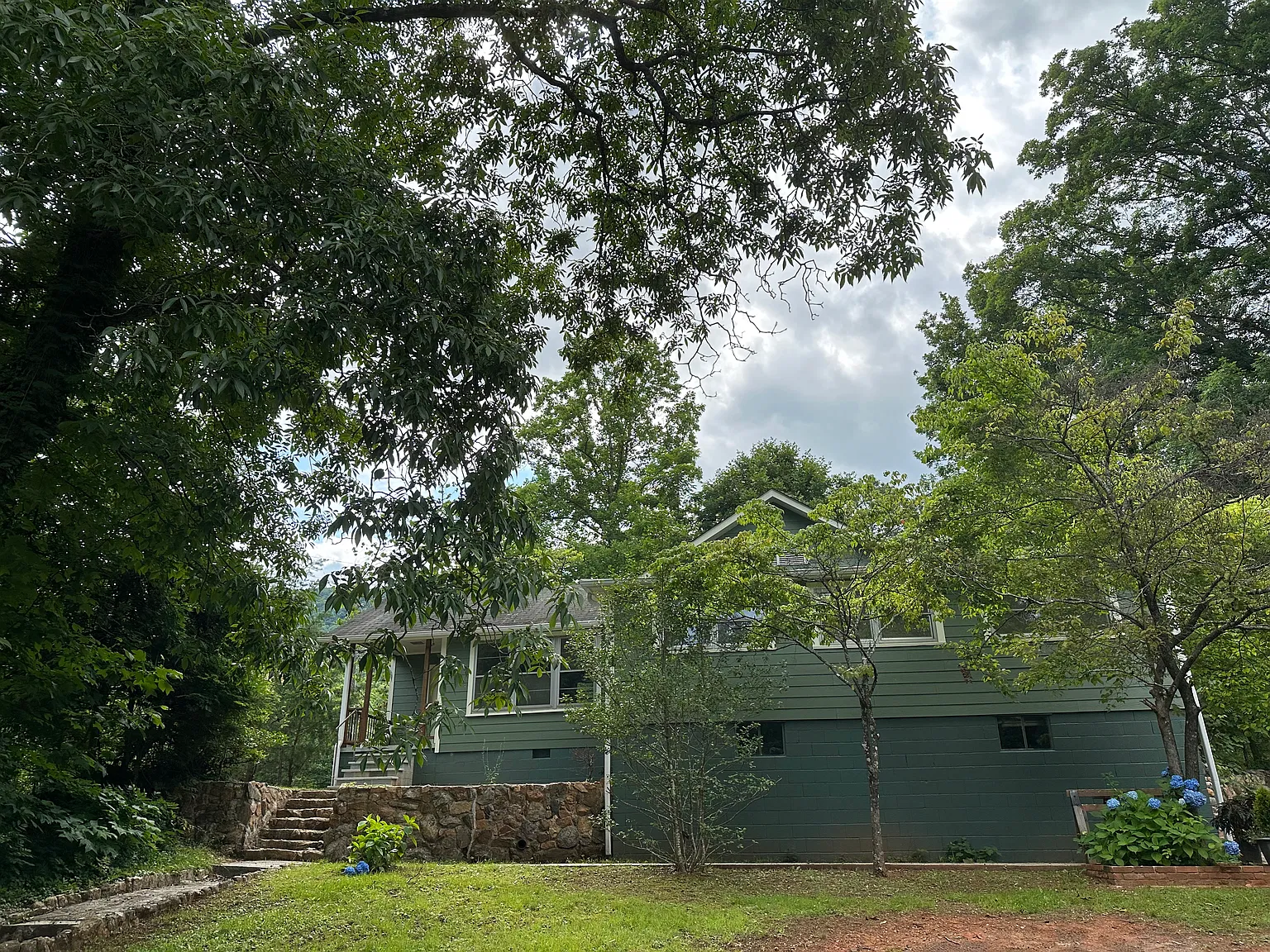 2 bed, 1153 sqft, $1,850 — Photo 2