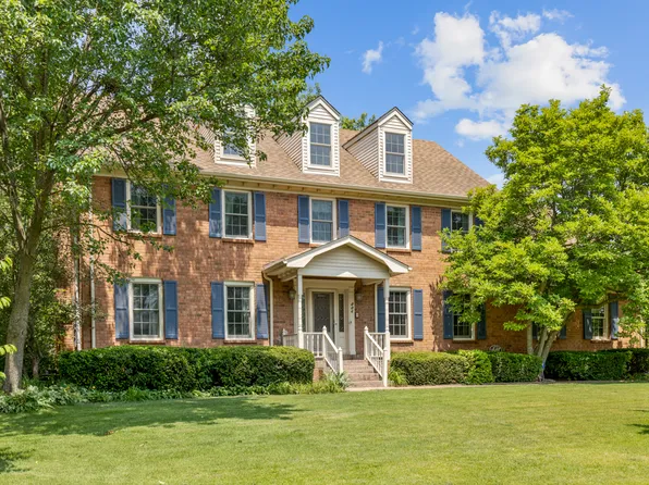 886 Saint Andrews Way, Frankfort, IL 60423