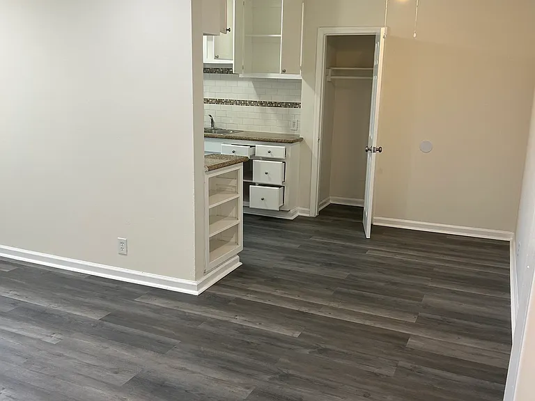6859 N Coldwater Canyon Ave #3 — Photo 10