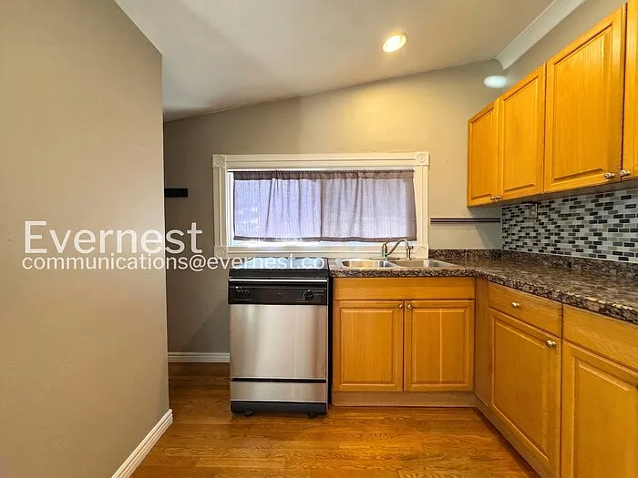 1248 S Pennsylvania St — Photo 5