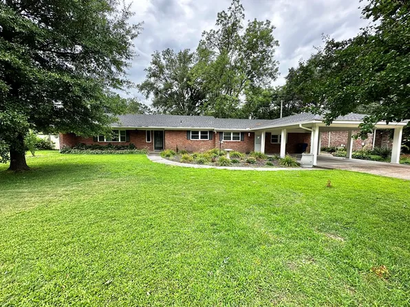 1007 University St, Cleveland, MS 38732