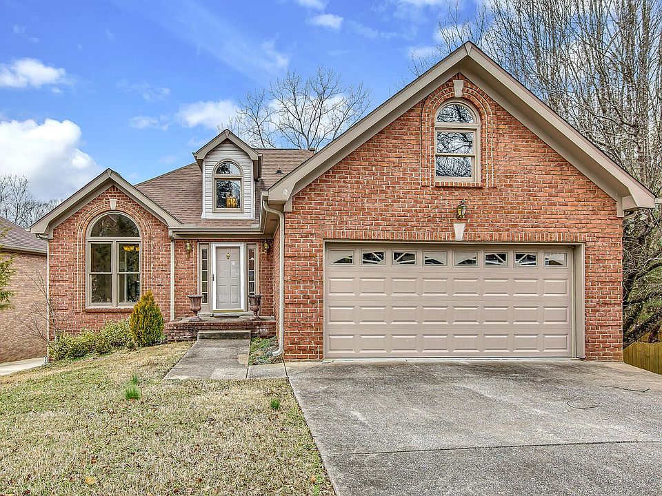 1st image of 108 Windwood Cir