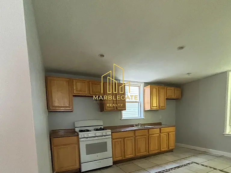 157 Hobson St #22 — Photo 1