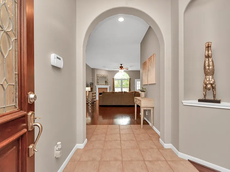 23939 River Place Dr — Photo 2