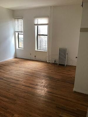 2nd image of 103 W 80th St #3AA