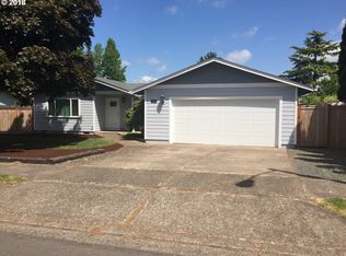 355 49th St, Springfield, OR 97478
