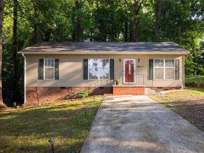3841 West Ave #C, Greensboro, NC, 27407