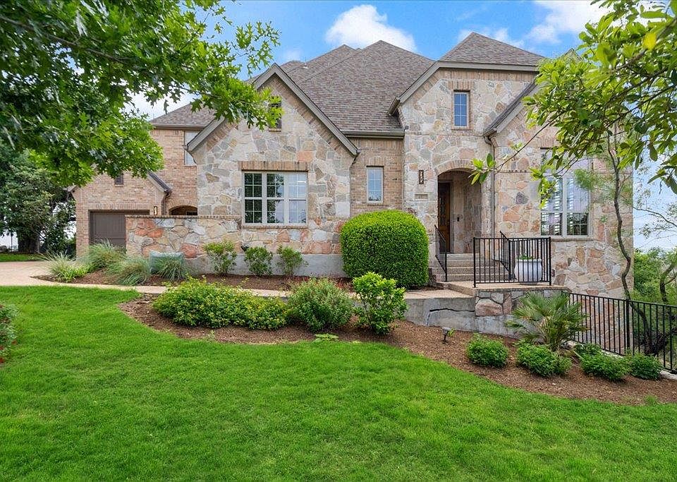1st image of 457 Santaluz Ln