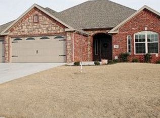 3007 SW Calm Ridge Rd, Bentonville, AR 72713