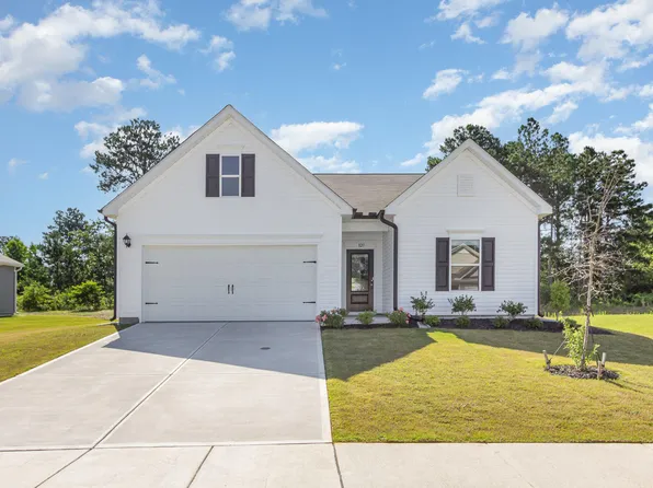 823 Biltmore Dr, Sanford, NC 27332