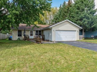 5174 Cheney Dr, South Beloit, IL 61080
