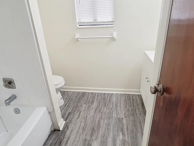 303 S Lipona Rd #101 — Photo 16