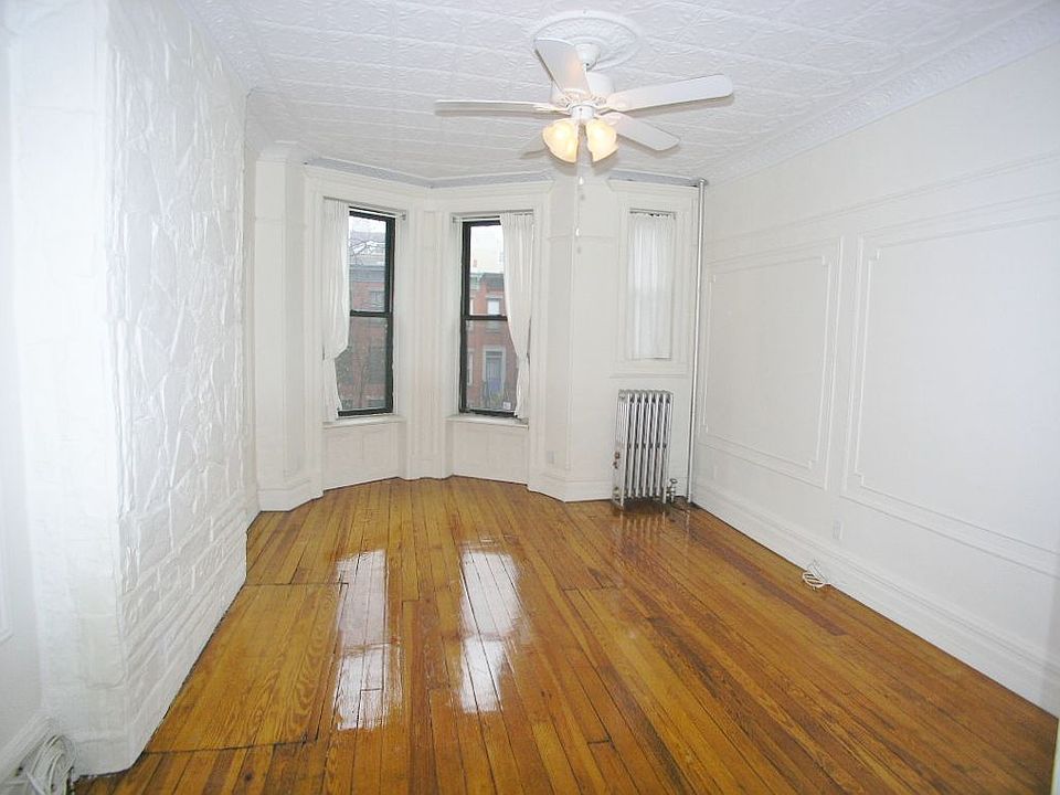 1st image of 1211 8th Ave APT 2R