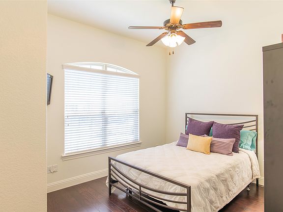 5th image of 4008 Tunstall Dr
