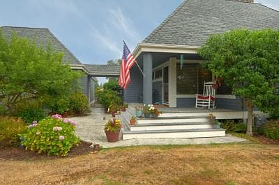 3rd image of 9715 152nd St SE