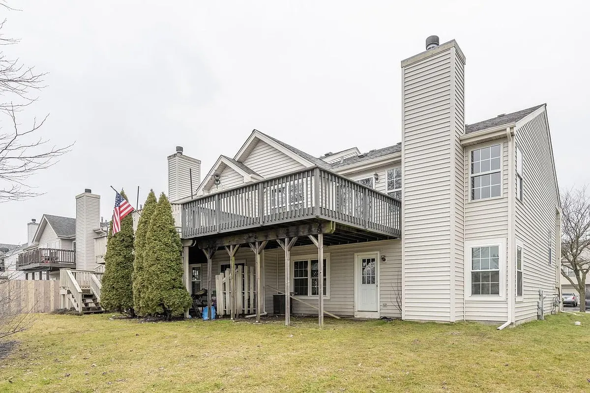 Building Photo - 81 Seton Creek Dr