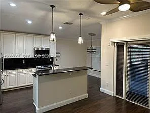 4927 Lombard Pass Dr — Photo 6