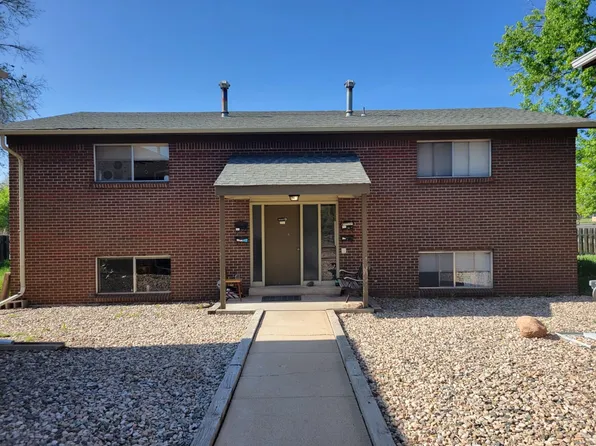 925 James Ct, Fort Collins, CO 80521