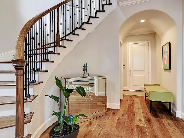 1152 Mosaico Ln — Photo 3