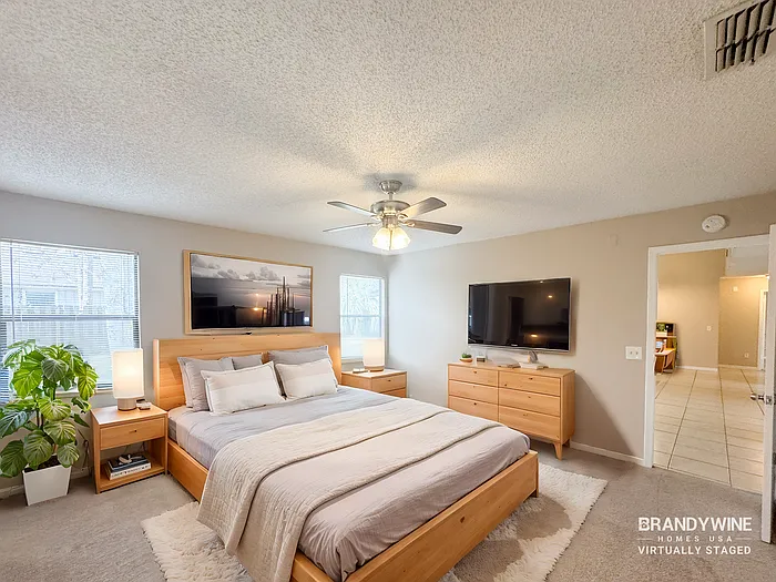 8236 Weybridge Dr — Photo 10