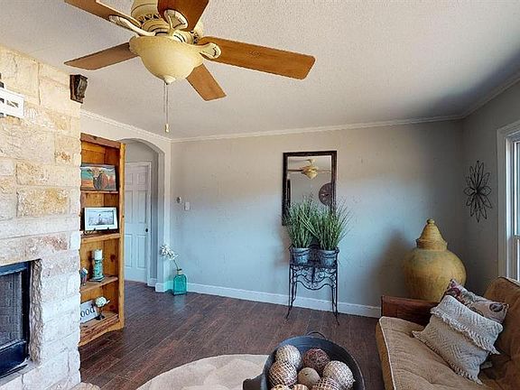 4th image of 1354 S San Jose Dr