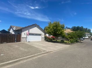 149 Carrin Layne Ct, Roseburg, OR 97471