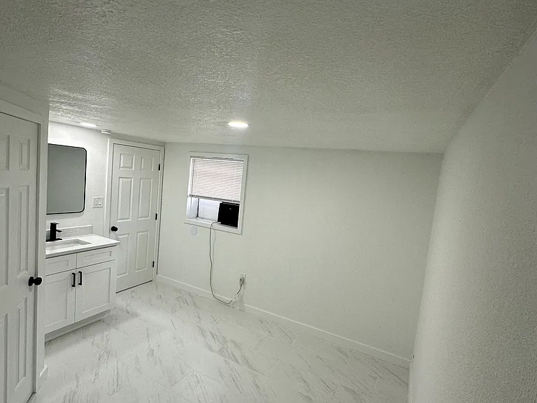 1805 Reynolds Rd #2 — Photo 11