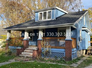 163 Miles Ave, Akron, OH 44306