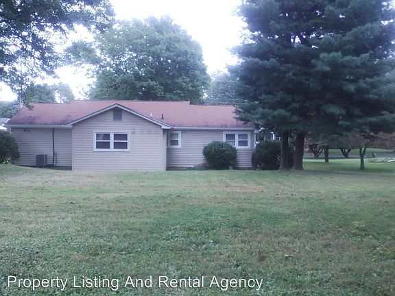 2nd image of 1306 Greenfield Dr