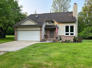 173 Cloverport Ave, Rochester Hills, MI 48307