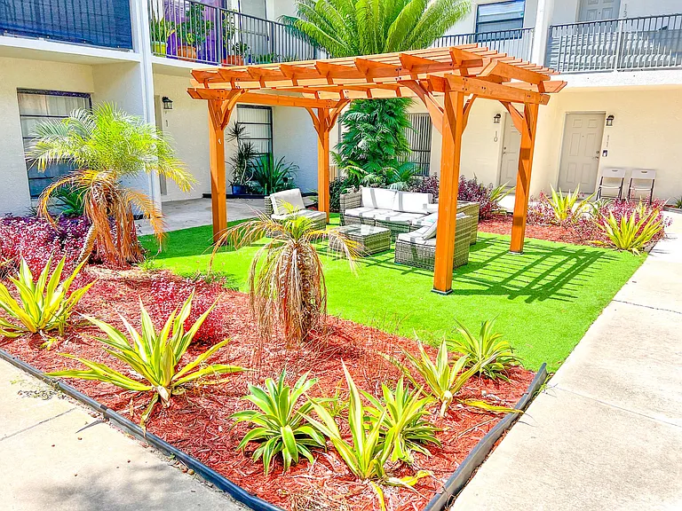 Atlantic Courtyards