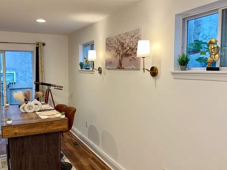 2302 Federal St #2 — Photo 9