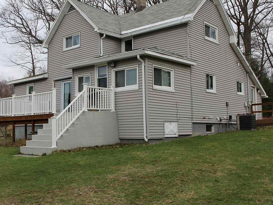 1st image of W8446 Langsford Dr