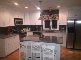 7 Washburn St, Middleboro, MA 02346