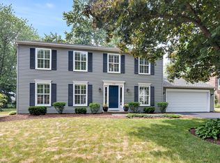 110 Bridgeport Ln, Geneva, IL 60134