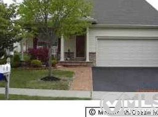 8 Montauk Pl, Barnegat, NJ 08005